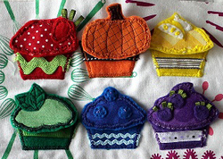 Kit's Crafts - Cupcake Color Match