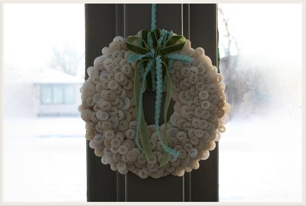 Winter Button Wreath - Leigh-Ann